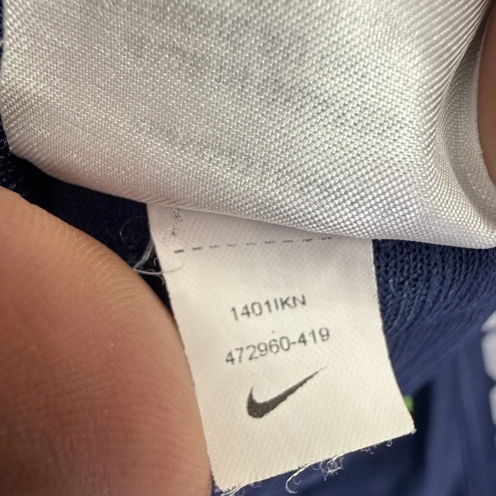 Nike Seattle Seahawks #3 WILSON Jersey‎ Women's Size Medium Navy Home NFL